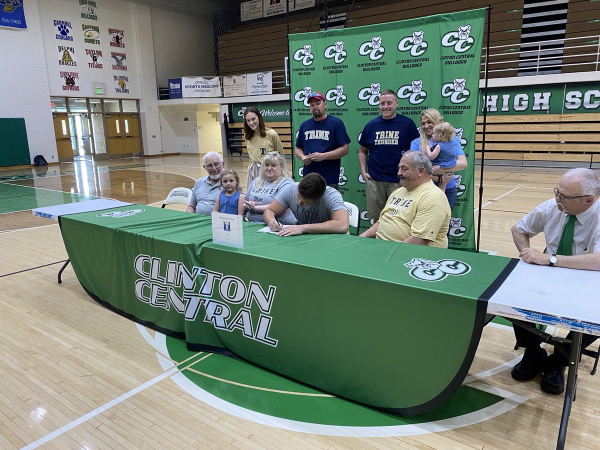 CCAthleticDept's tweet photo. Congrats to @TylerRayl3 and his family in signing to play collegiate football @TrineUniversity Best of luck next year! @CCHSprincipal @FewellJM https://t.co/6h4sgW34vQ