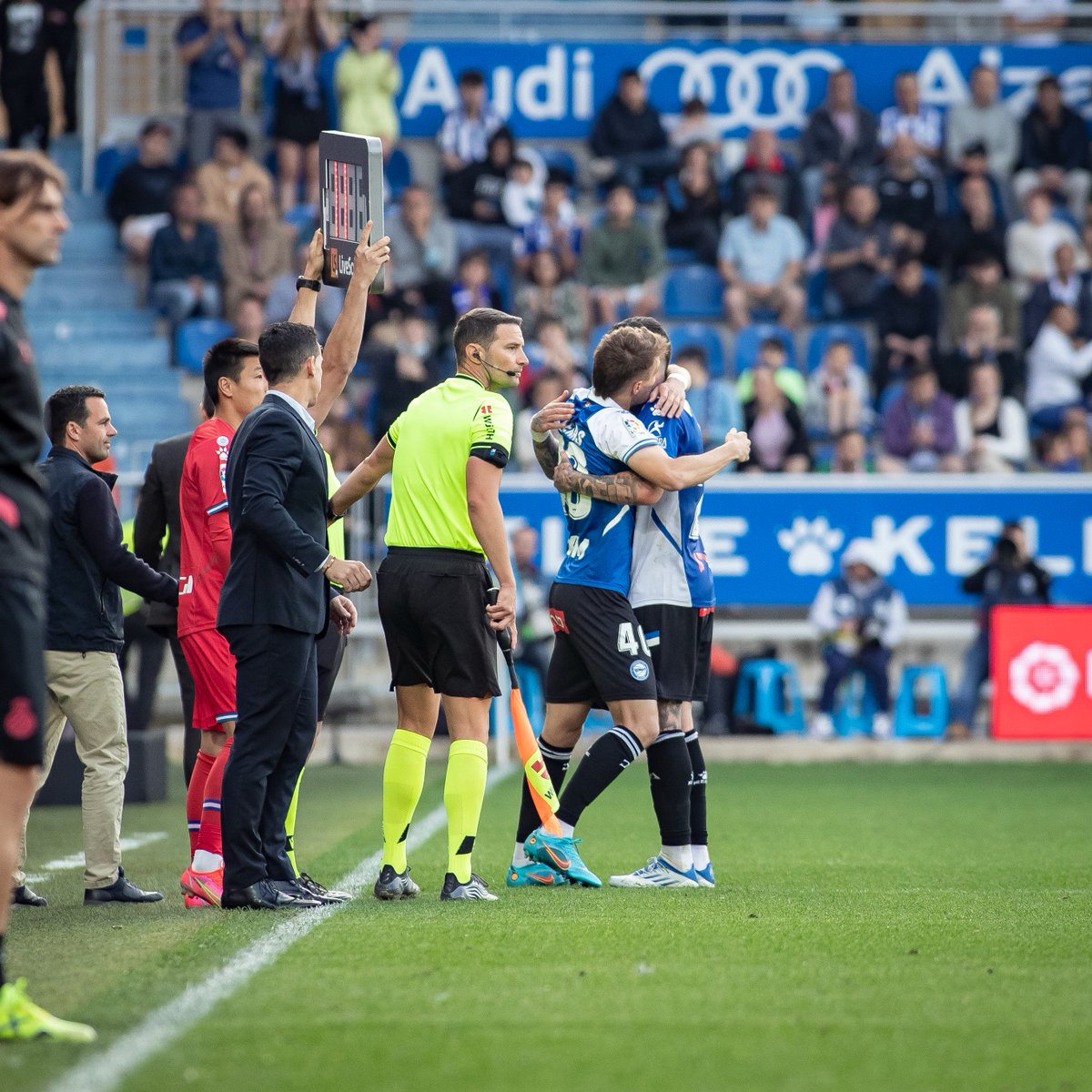 Deportivo Alavés tweet media