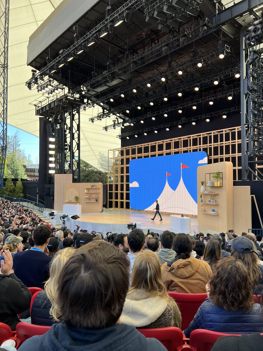 Jen Rhodes tweet media