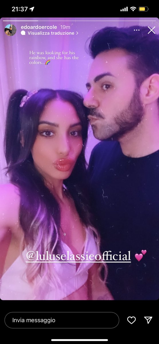 BuompaneLuigia's tweet photo. chiunque ti starà a fianco sarà felice, perché si nutrirà dei tuo colori #fairylu 🌈💜🧚♀️ https://t.co/Bef6dwmT5G