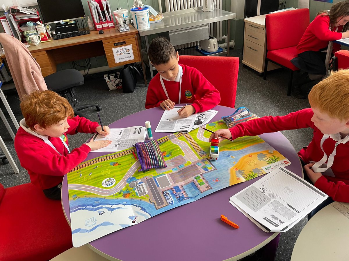 PitlessiePS's tweet photo. We had our first @firstlegoleague session today! It was so exciting and great fun to finally get started.We’re so excited to learn more!#DigitalSchool @FifeDigiLearn https://t.co/6m50GHppp4