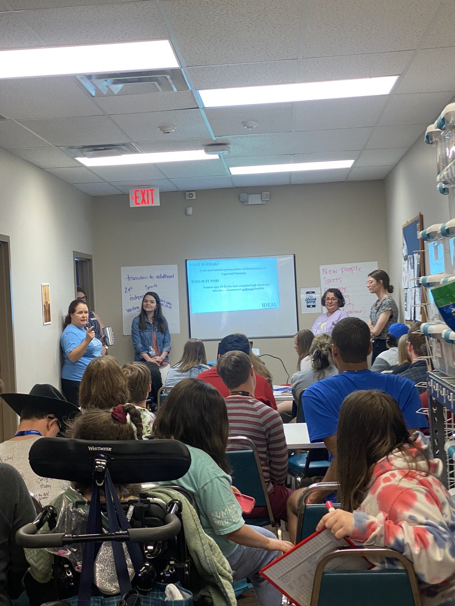 wcsT2fhs's tweet image. Thank you @LipscombIDEAL for talking to us about IDEAL!