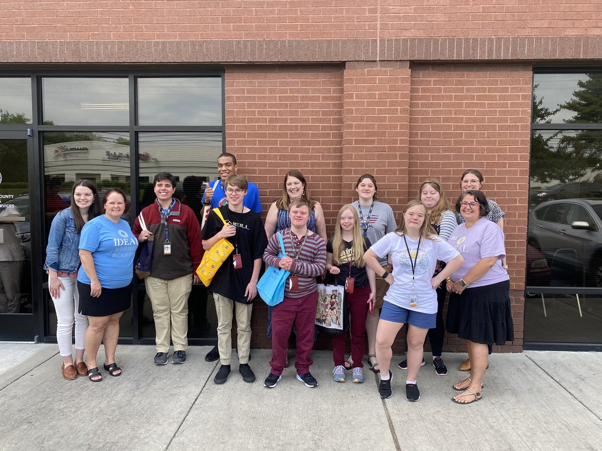 wcsT2fhs's tweet image. Thank you @LipscombIDEAL for talking to us about IDEAL!