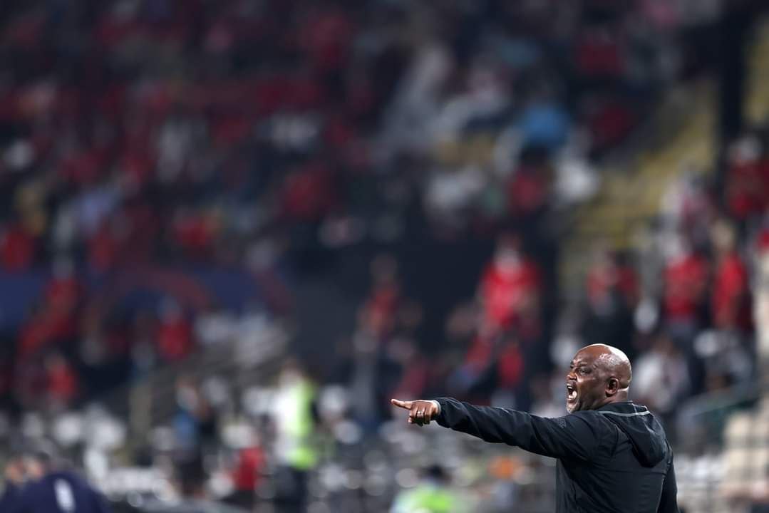 bentalahly02's tweet photo. الجميع لايريد أن يرى الأهلي مثل مدريد، لكننا قادرون على فعلها في أي مكان.. هي ٩٠ دقيقة لا تحتاج سوى لشخصيتنا التي أرعبت قارة بأكملها.. الحادية عشر أهلاوية بإذن الله.

#FIFAsupportingCAFcorruption https://t.co/9kRDZoRp2Z