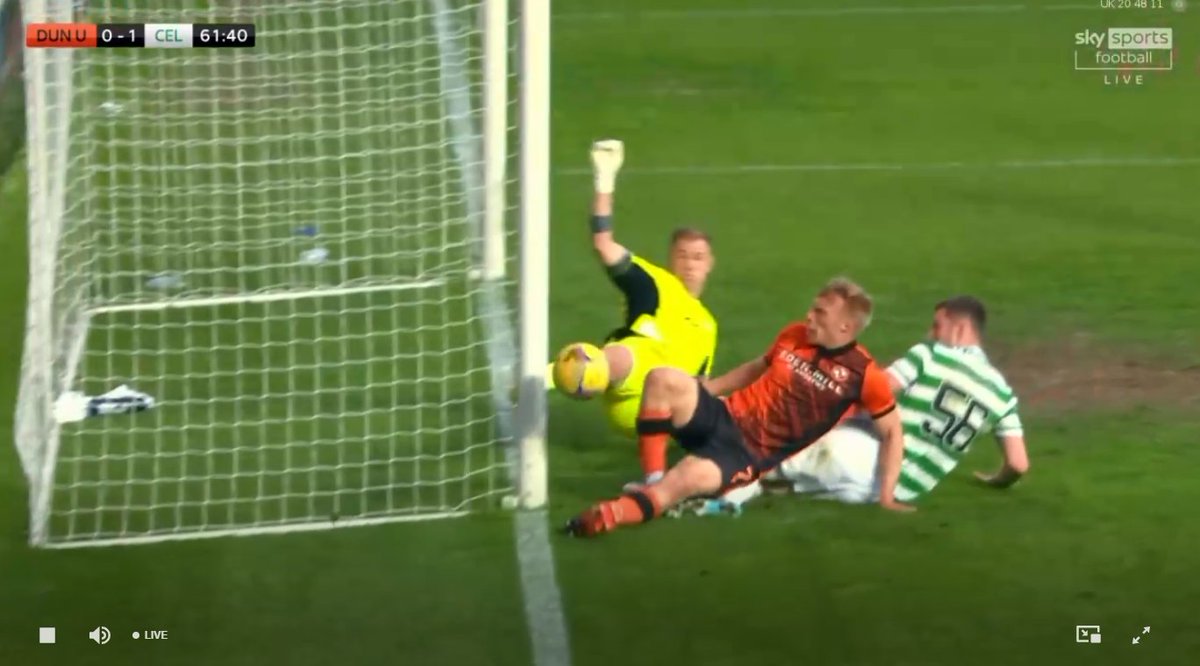 IIIRFIII's tweet photo. He's went from Bombscare tae Bomb Disposal Unit 💪🍀 https://t.co/44luG9pBPU