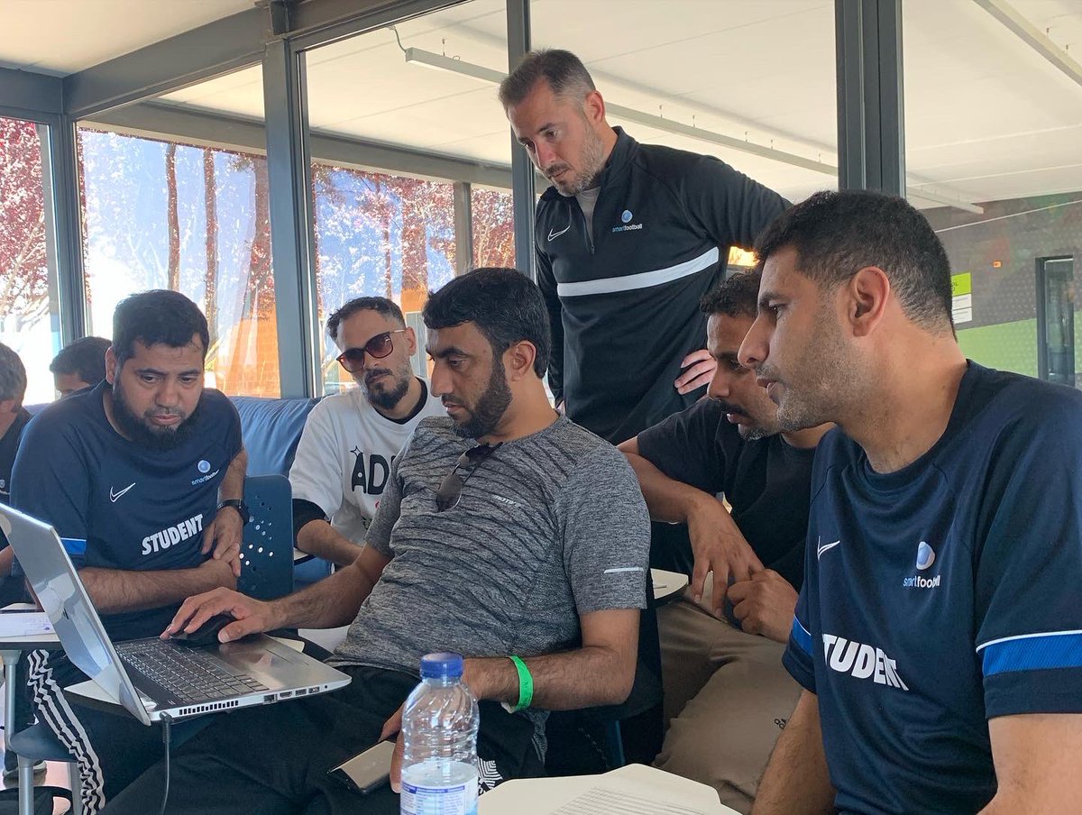 smartfootball0's tweet photo. #SFCourse ends.🎓
It has been a few days of learning in an excellent atmosphere.
See you soon! 👋🏼😉

#SmartFootball #Smart #SaudiArabia #Oman @smartsoccer_om https://t.co/ICOOQ4L8xx