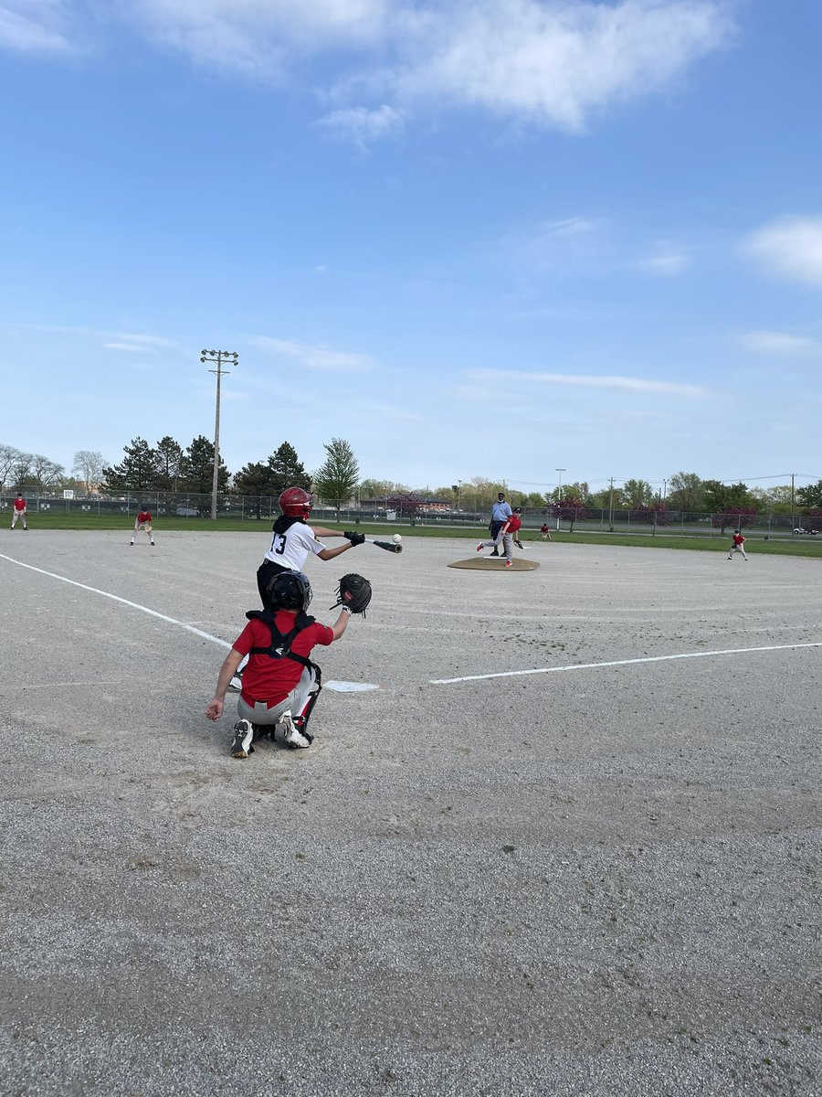 ToledoPAL's tweet photo. Great first game!! Toledo PALβs Padres vs Sleepy Hollow Yankees and The Braves vs. White Sox!
βΎοΈπππ½
#ToledoPALbaseball #IBelieve #lucascountysheriff #toledopolice #toledopal https://t.co/44O2KUtOsD