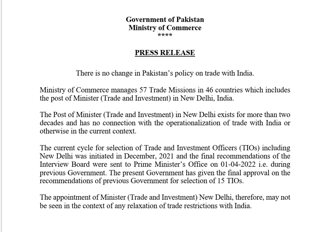 RaisingAJK_'s tweet photo. "There is no change in #Pakistan's policy on trade with #India", clarifies the Ministry of Commerce. https://t.co/b1cUgz39oT