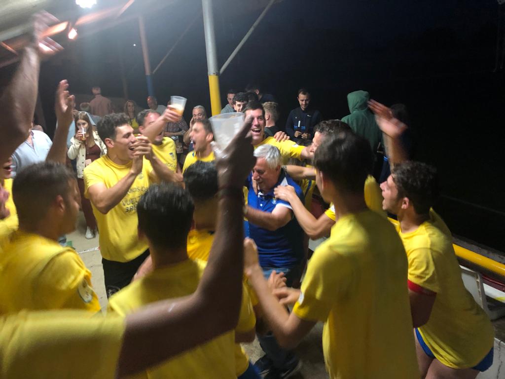 ADAlmudevar's tweet photo. ‼️SOMOS DE TERCERA‼️

Marianín te quieroooo https://t.co/Hohmuhz19A