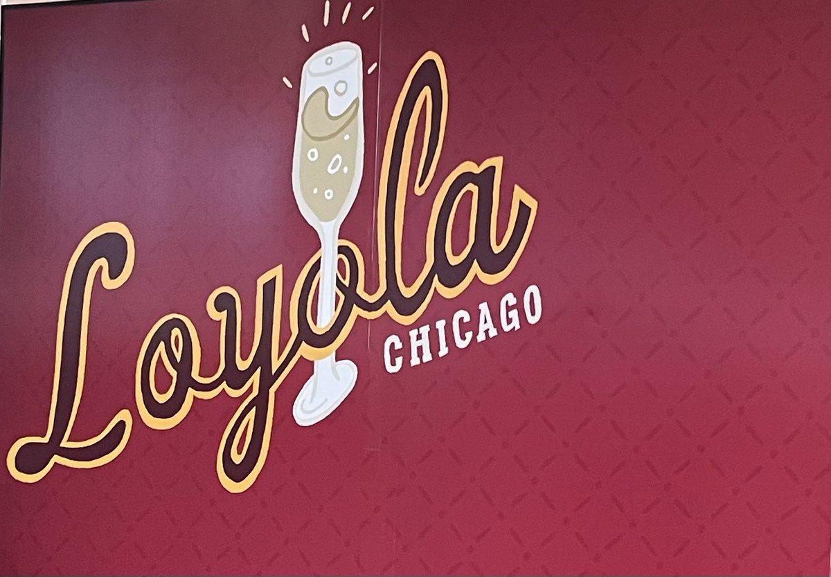 k_pesavento's tweet photo. What a beautiful day for a graduation! So proud of the @MLSatLoyola Class of 2022! Welcome the profession-I know you will do great things! @KMirza #Lab4Life #WeSaveLivesEveryday @ASCP_Chicago @ASCLS_IL @ASCLS https://t.co/1RRwLfwc6M