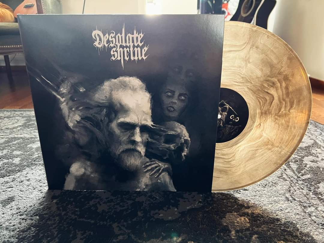 dbmagazine's tweet image. Pictured: Fires Of The Dying World, the new LP from #DesolateShrine on 'Beer Galaxy' colored vinyl. Shipping later this month! 

Still a few copies left at @DarkDescentRec - darkdescentrecords.com/shop/product/d…

#FiresOfTheDyingWorld
#DarkDescentRecords
#DarkDescent