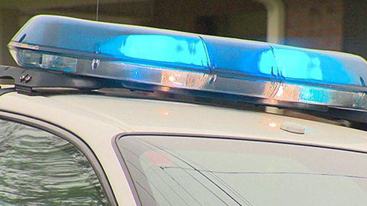 abc15's tweet image. Man dies of heart attack while burying woman he strangled, officials say
 abc15.com/news/national/… #abc15