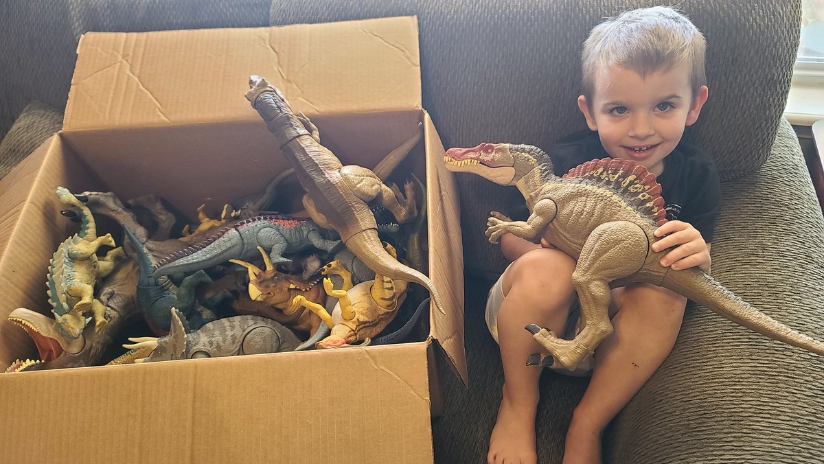 tedbrothers's tweet photo. Future Jurassic Junkie! Just surprised my dinosaur-obessed nephew with a box full of @Mattel dinos. I think I just became his favorite Uncle 😂 #matteltoys #JurassicWorld https://t.co/ePnSuVQT6W