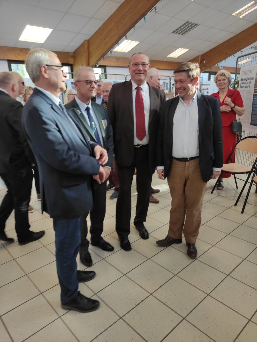 François Deysson tweet media