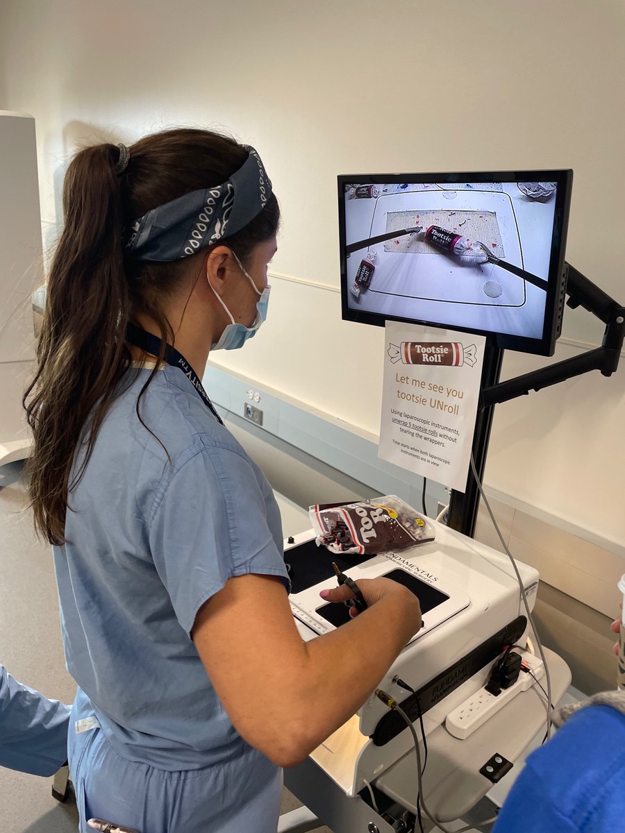 EmilyLinMD's tweet image. And that’s a wrap on the 2022 @UTSW_ObGyn Sim Olympics🏆! Got to have a blast 🚀 with our residents and the @FMIGS1 fam: @EmilyBWang @KatieSmithMD @patrickweixmd Dr. Chang and the Boss Lady of Sim Olympic Ceremonies @DrJKShields 🎉🙌🏽 #MedEd #SurgEd