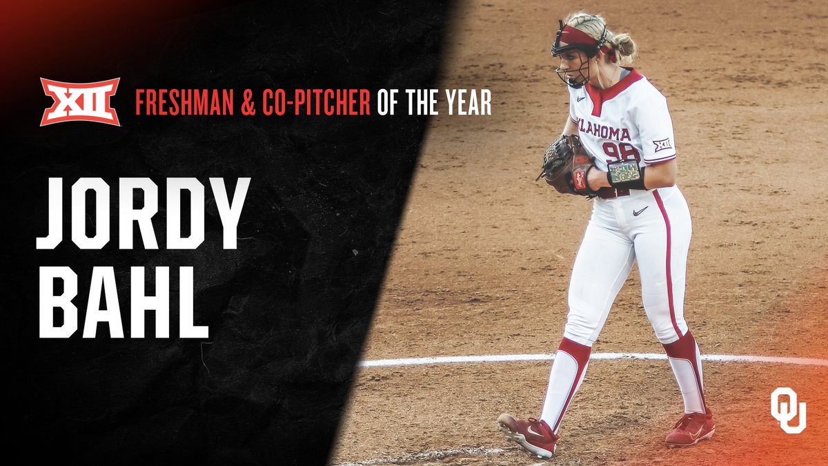 Big12Conference's tweet photo. 🥎 The 2022 𝙐𝙣𝙖𝙣𝙞𝙢𝙤𝙪𝙨 #Big12SB 𝐅𝐫𝐞𝐬𝐡𝐦𝐚𝐧 𝐨𝐟 𝐭𝐡𝐞 𝐘𝐞𝐚𝐫 and 𝐂𝐨-𝐏𝐢𝐭𝐜𝐡𝐞𝐫 𝐨𝐟 𝐭𝐡𝐞 𝐘𝐞𝐚𝐫
Jordy Bahl, @OU_Softball
📰 https://t.co/yLfxJo9TmA https://t.co/RBuzk89h39