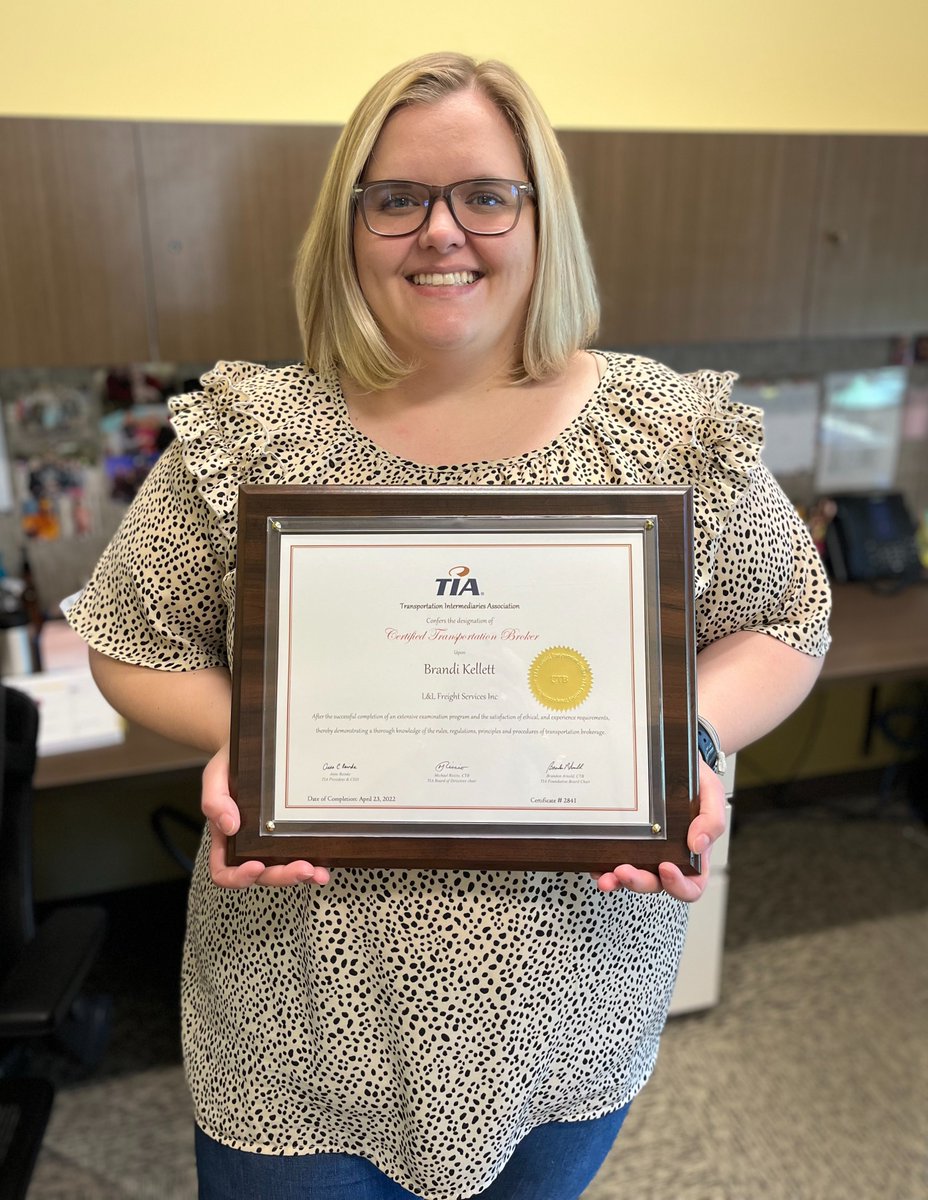 LLFreight's tweet image. L&amp;amp;L would like to congratulate Brandi Kellett and Lee Bates on receiving their TIA Certified Transportation Brokers certificate.  We appreciate your hard work and want to thank you both for your dedication and daily commitment to  L&amp;amp;L.