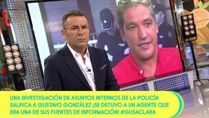 Somos consumidores y también usuarios de tv y solicitamos 
<a href="/finetwork/">Finetwork</a> 

se informen de #OperacionDeluxe12M  y procedan a retirar su publicidad de 
<a href="/salvameoficial/">Sálvame Oficial</a> 

<a href="/fabricatele/">LaFabricaTV</a>