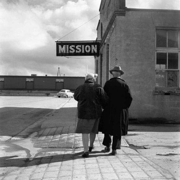 "Somos lo que hacemos con lo que hicieron de nosotros".
Jean-Paul Sartre
📷Vivian Maier