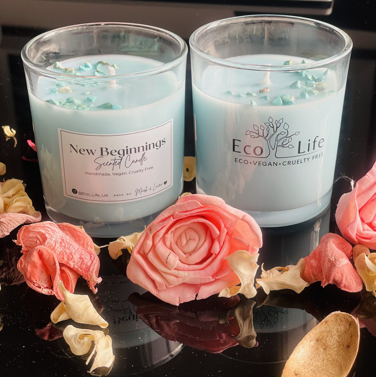 EcoLifeUK's tweet photo. #newbeginnings Available now on our new website ⬇️⬇️⬇️    https://t.co/Yrq1zHQSzh 😁🕯 #vegan #candle #artisan #handmade #handpoured #palmfree #crueltyfree https://t.co/eGFIOK3GdP