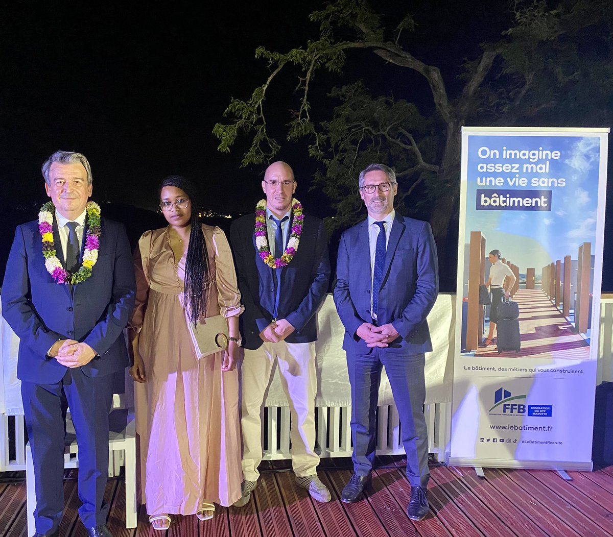 OSalleron's tweet photo. Nous fêtons les 20 ans de la #FMTP notre fédération départementale de #Mayotte 🇾🇹 nos amis adhérents et l’ensemble des forces vives de l’île de l’océan indien #Construction #BTP https://t.co/KeFKXCqAGR