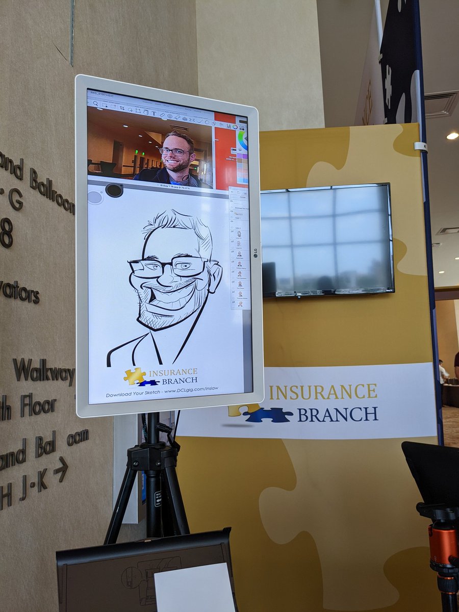 NOSSCRNews's tweet photo. Show us your mugs, #NOSSCR2022 😁😊😘😳😎

If you don't have one, stop by the @InsuranceBranc1 to get your own! https://t.co/fBIvromU3z