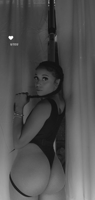 Miss me?? https://t.co/BMrxb90WPN<a href="/tag/mirrorpic"class="tags"><span>#mirrorpic</span></a>