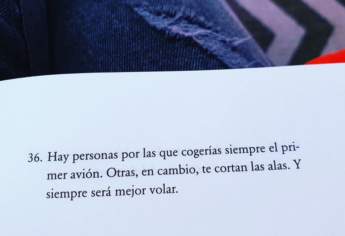 Defreds's tweet photo. Siempre será mejor volar. https://t.co/FfuMYA4P48