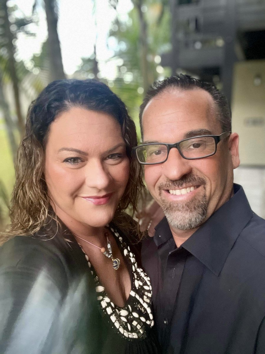 4OneQuartet's tweet photo. EXCITING NEWS:
4 ONE Quartet is going to be singing once AGAIN! This will be on VERY limited booking dates! 
We are so excited to introduce a new face to the line-up of the group! 
Bryan Potteiger is our the new face and tenor vocalist! https://t.co/88wHexdaig