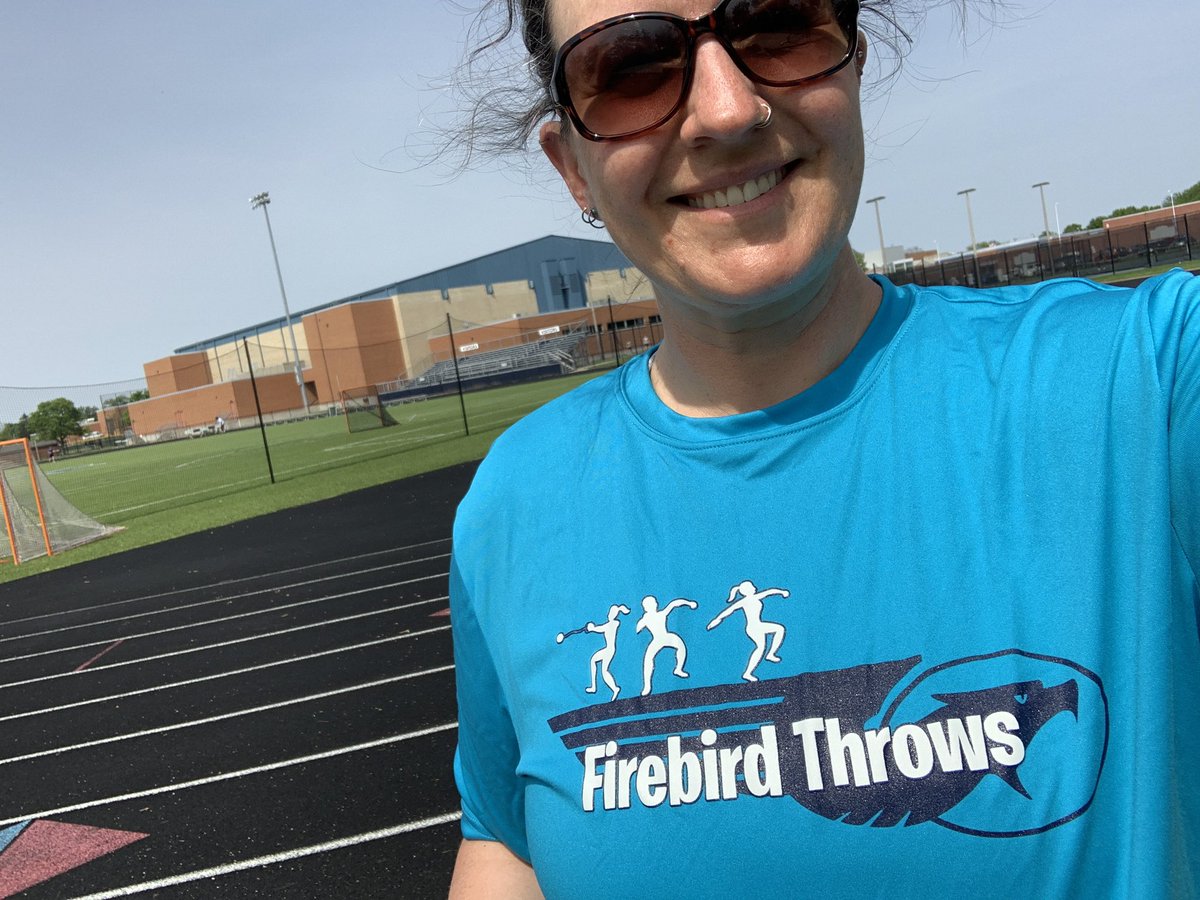 erinmolden's tweet photo. New shirts all ready for @GWOC #TrackandFieldChampionships #SnackandField #FirebirdThrows @FirebirdsXCTF #ThrowerLlama #DiscusLlama #ShotPutLlama https://t.co/UyhiWfWg2f