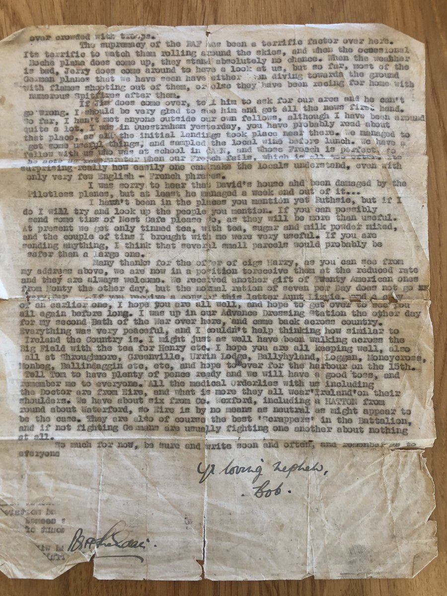 deedocod's tweet photo. Look what I found today.. letters to my great granny #lizziegilbert #craigdaniel from her cousin Jim in #ww1 and nephew #bobsheridan #ww2 #gold #pieceofhistory #treasure https://t.co/OHQTmuh73K