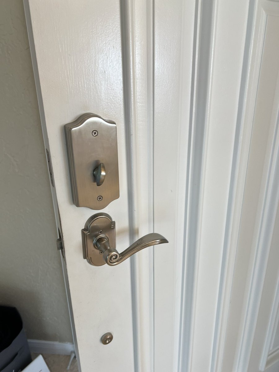 LockPremium's tweet image. Entry set Keypad 🔢 Lock Installation 

Call us 949-900-9016

#locksmith #oclocksmith #premiumlockandkey #frontdoor #orangecountylocksmiths #orangecounty #irvinelocksmith #irvineca #doorhardware #residentiallocksmith #locallocksmith #mobilelocksmith #locksmithservice