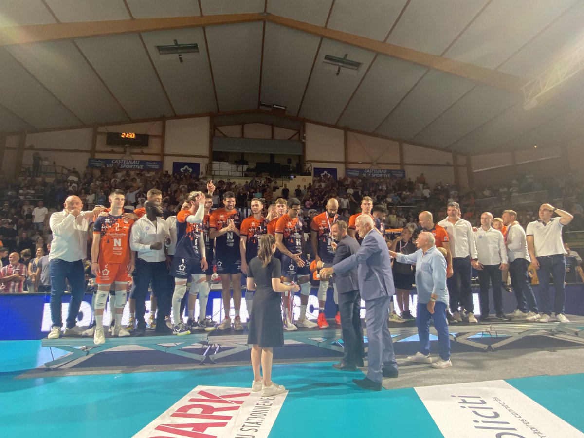 MHSCVolley's tweet photo. ⭐️ CHAMPIONS DE FRANCE ⭐️

#lam #volley #finale #mhscvb

@palaceteeze @julien_lyneel 
@MDelafosse @LNVofficiel @GROUPENICOLLIN @Occitanie @kamelchibli @FLafforgue https://t.co/SBPQOcFehX