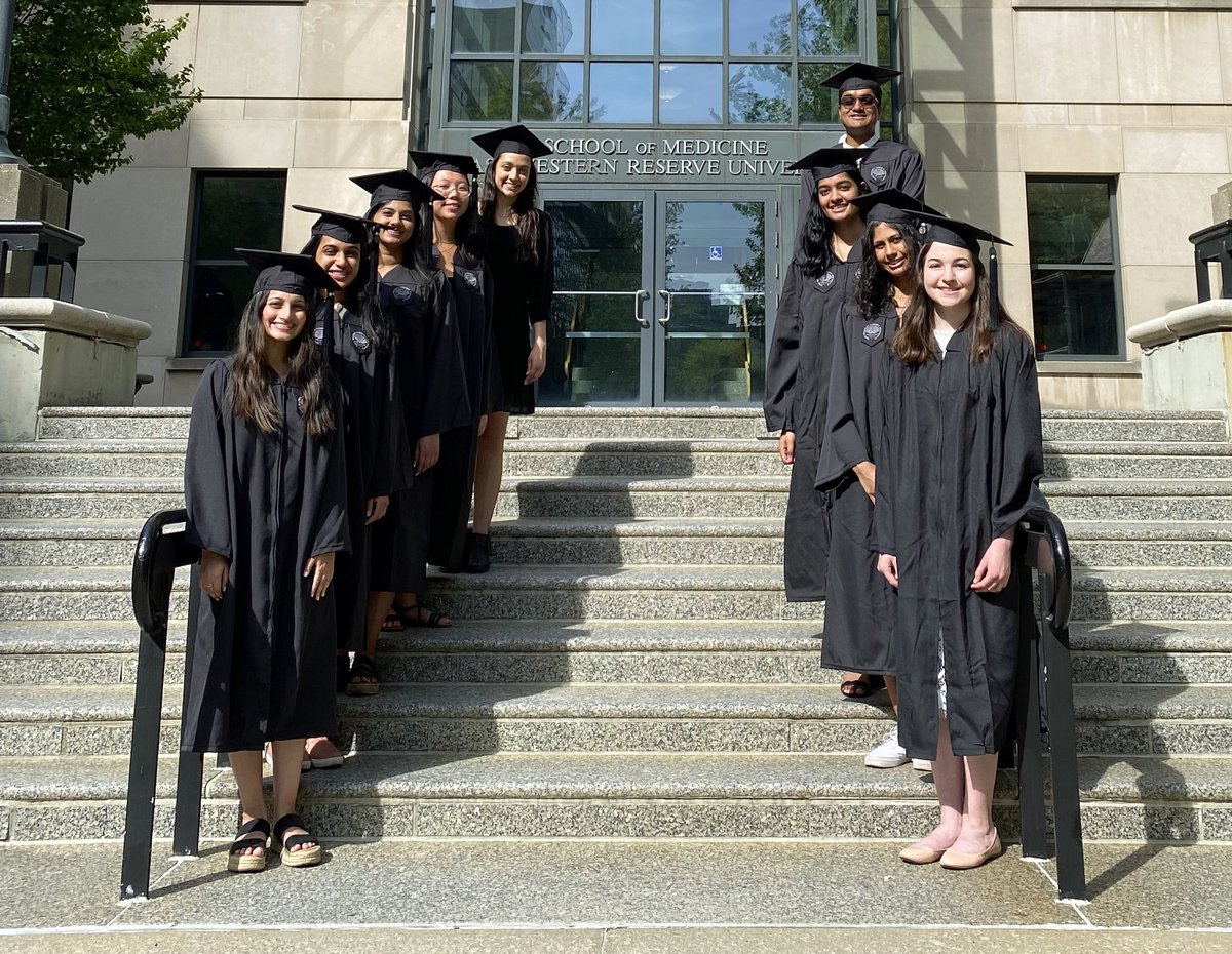Nemes_Ashley's tweet photo. @CWRUSOM @CWRUartsci @cwru congratulations to all students graduating this weekend, but I am especially proud of our second graduating class of the new Neuroscience Major! #graduation2022 #cwru22 #cwruclassof2022 https://t.co/tvXv7tIYEw