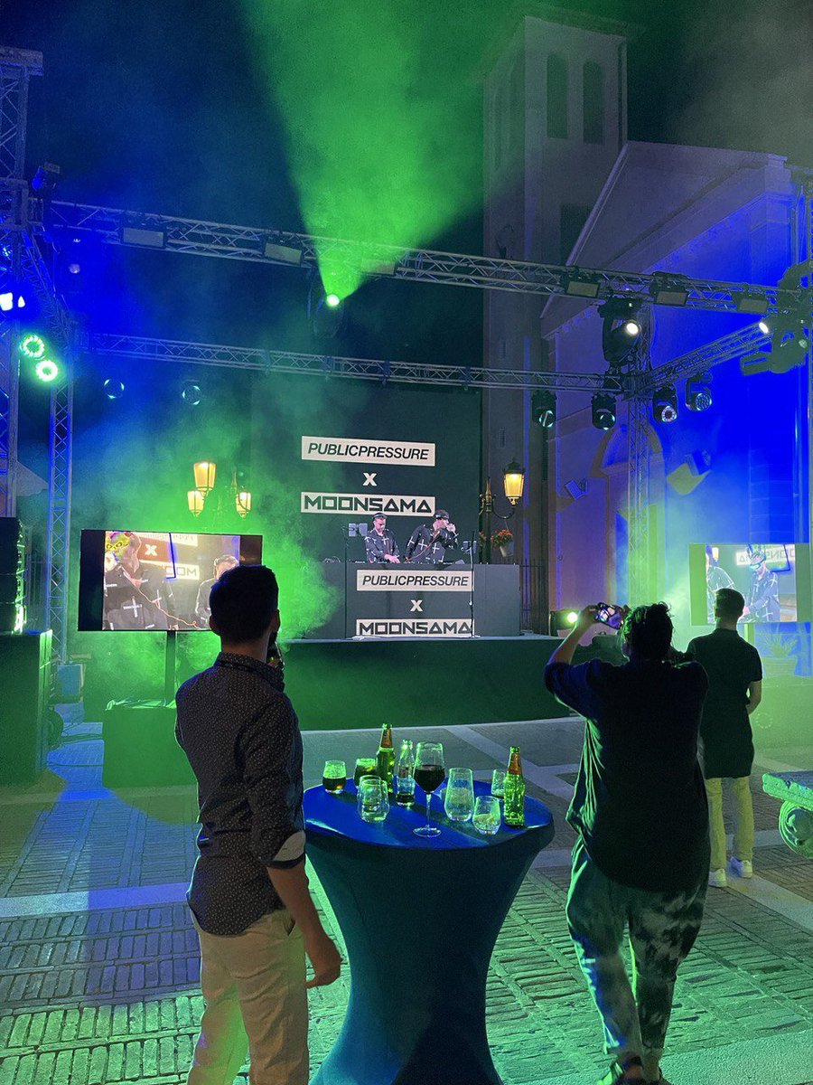 Halaster (@trobriand15) on Twitter photo Damn - what an event!
<a href="/MerkandKremont/">Merk & Kremont﮷</a> rocking their DJ-Set during
<a href="/BlockDownConf/">BlockDown Festival</a> (Blockdown Festival in Croatia)!
<a href="/MoonsamaNFT/">Moonsama</a> and <a href="/jointhepressure/">PUBLIC PRESSURE</a> on stage! Listening to them in Discord of PublicPressure!
$MOVR Damn - what an event!
<a href="/MerkandKremont/">Merk & Kremont﮷</a> rocking their DJ-Set during
<a href="/BlockDownConf/">BlockDown Festival</a> (Blockdown Festival in Croatia)!
<a href="/MoonsamaNFT/">Moonsama</a> and <a href="/jointhepressure/">PUBLIC PRESSURE</a> on stage! Listening to them in Discord of PublicPressure!
$MOVR