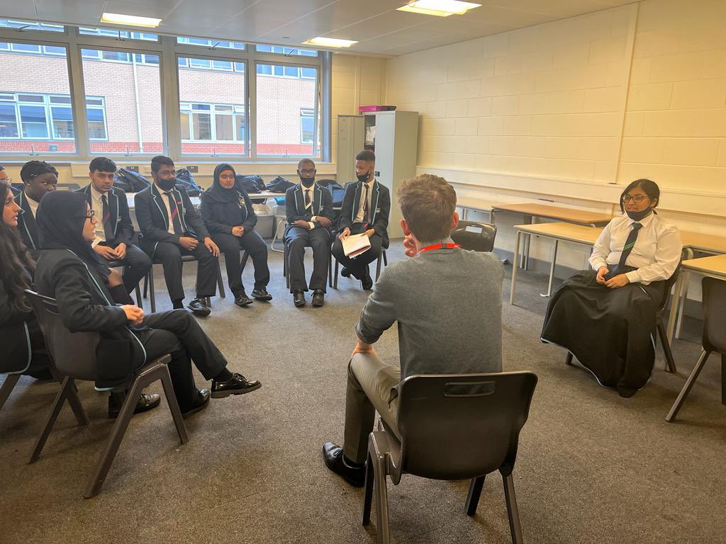 cumberlandcst's tweet photo. A huge thank you to the volunteers at @DeloitteUK for working with our students at our weekly #DebateMate supporting our students to be articulate when it comes to public speaking https://t.co/5uz0KWq3cg