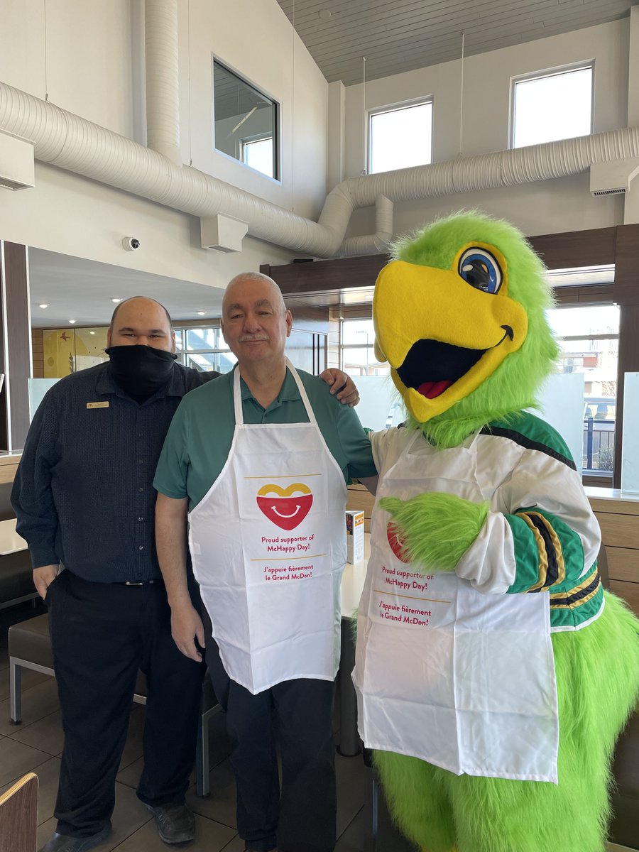 SIGA (@homesiga) on Twitter photo Today, <a href="/NLCSIGA/">NorthernLightsCasino</a> General Manager Richard Ahenakew had an opportunity to volunteer for McHappy Day. This annual day of community giving supports Ronald McDonald charities and other local children’s charities across Canada.
#McHappy #YPA #SK #volunteer #McHappyDay2022 Today, <a href="/NLCSIGA/">NorthernLightsCasino</a> General Manager Richard Ahenakew had an opportunity to volunteer for McHappy Day. This annual day of community giving supports Ronald McDonald charities and other local children’s charities across Canada.
#McHappy #YPA #SK #volunteer #McHappyDay2022