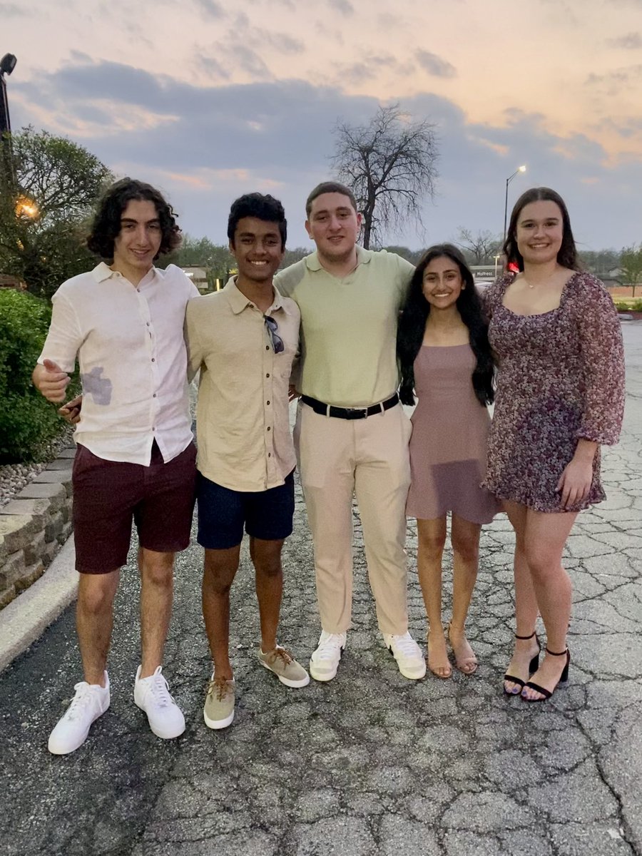 Thankful to have wrapped up our season with a banquet last night as we celebrated this year’s accomplishments and said goodbye to our seniors! Thank you to our captains for your hard work and dedication this year💙#d230proud #WinTheDay