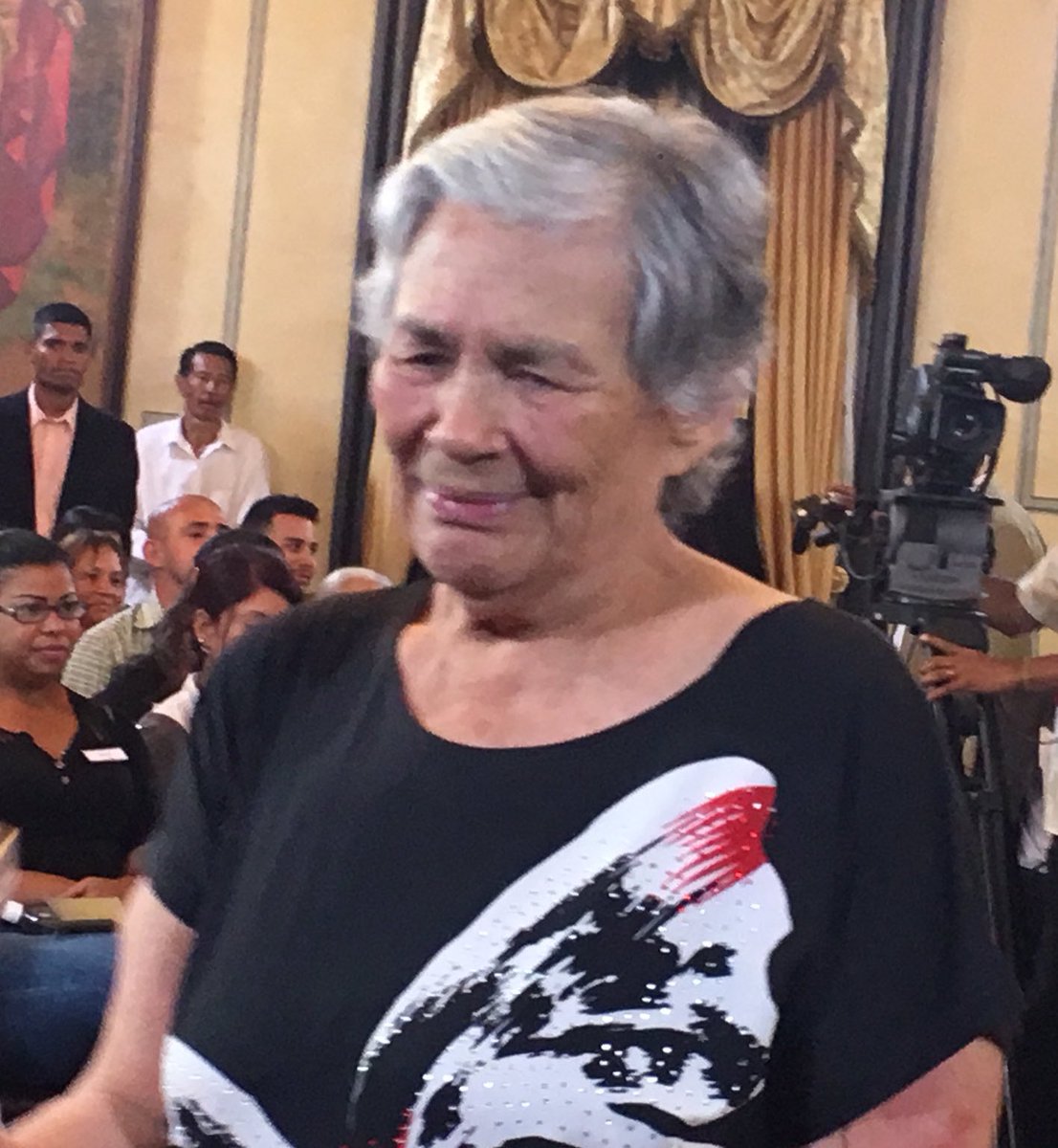 RED_DDHH's tweet photo. Top story: @VillegasPoljak: 'Tristísima noticia la partida física de Anayansi Jiménez Febres, una extraordinaria mujer de venezolana, amorosa revolucionaria, compañera de vida del gran Fabricio Ojeda. Hasta sus camarada… https://t.co/dwNQyJ41xq, see more https://t.co/xNufqCw5up
