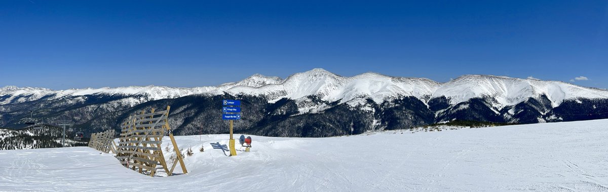 Let's take it from the top😎 Yes, we are STILL skiing! Join us for live music, free Mary Jane Ale bucket hats, and cornhole at The Jane Snow Beach this weekend!