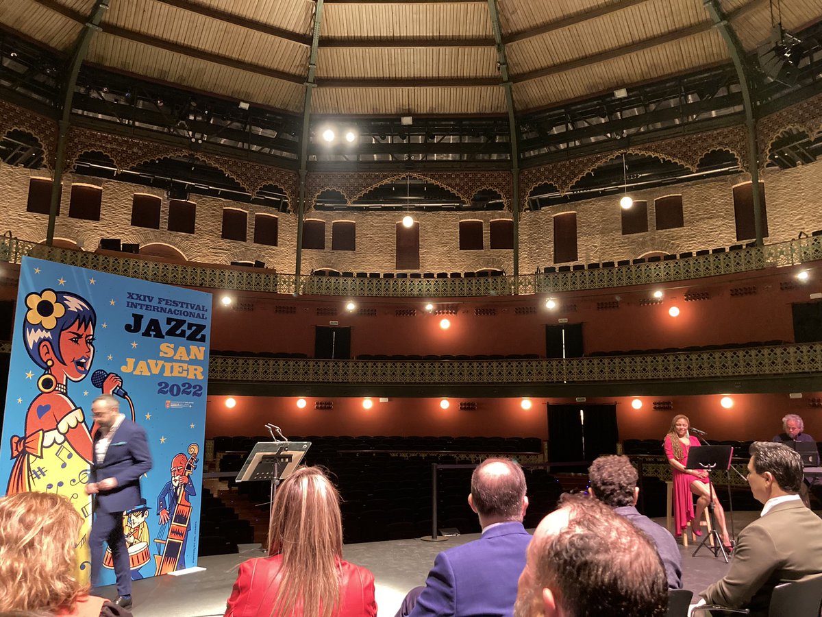 gbustos_'s tweet photo. Hoy en la presentación del cartel de la 24 edición del festival de Jazz de San Javier con @ramongon2 en representación de @Hidrogea. Encantados de patrocinar y apoyar la cultura y la promoción de nuestro municipio @Ayto_SanJavier https://t.co/ZjiOZaHWm6