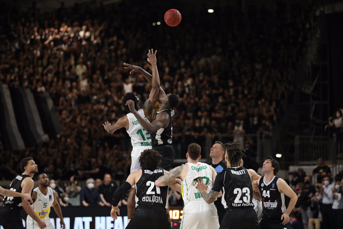 Bursaspor'un toplam bütçesi 👉 1.7 milyon €
Bologna'nın yıldızı Teodosic'in maaşı 👉 2.2 milyon €

🐊 Canınız sağolsun. Türkiye'yi en iyi şekilde temsil ettiniz! 🇹🇷