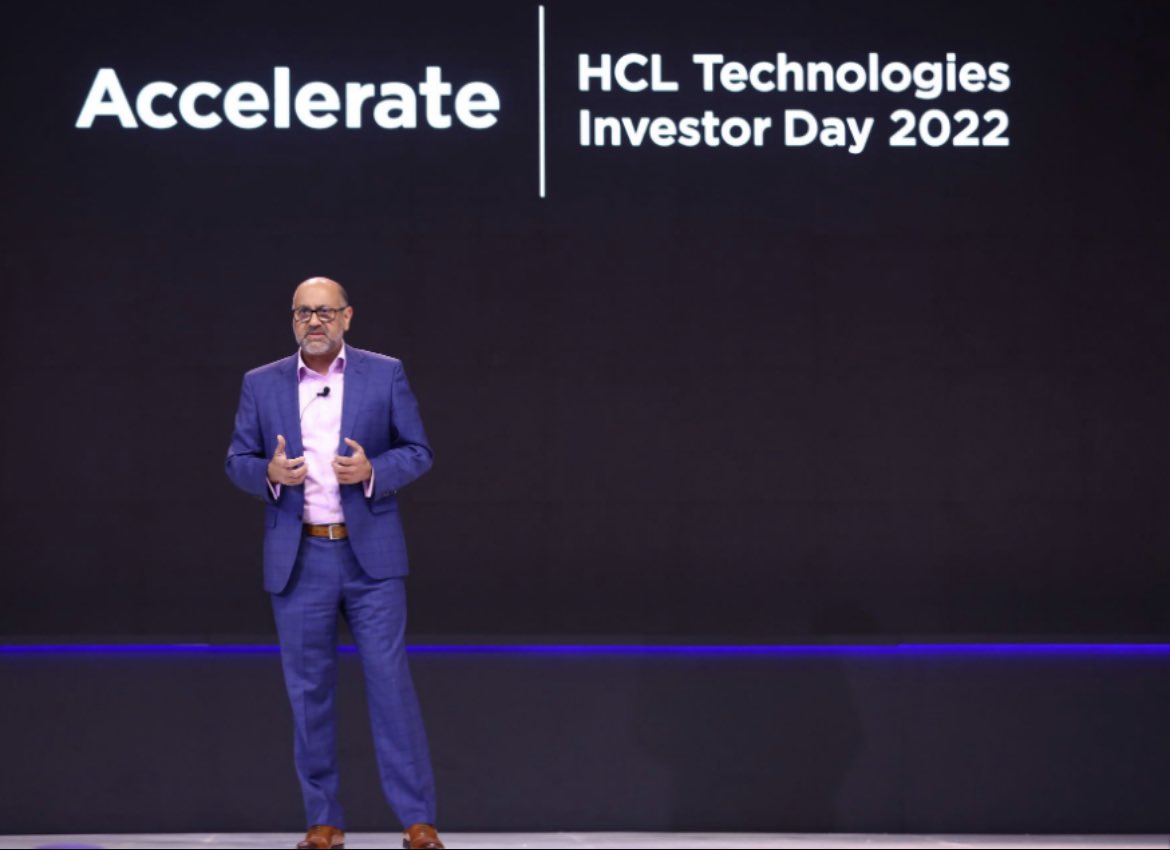 AnilRGanjoo's tweet photo. What a power-packed day at #HCLAccelerate Investors' day in #Mumbai!  Presented insights on  @hcltech’s differentiated strategy and perspectives on opportunities for our next phase of accelerated growth. #OneHCL https://t.co/RUd1EnnADx