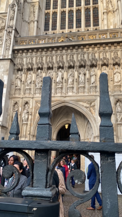 SuadNHS's tweet photo. Emotional, so honoured to have been invited at @wabbey by @FNightingaleF to commemorate the life of Florence Nightingale https://t.co/AUdo0UEefD