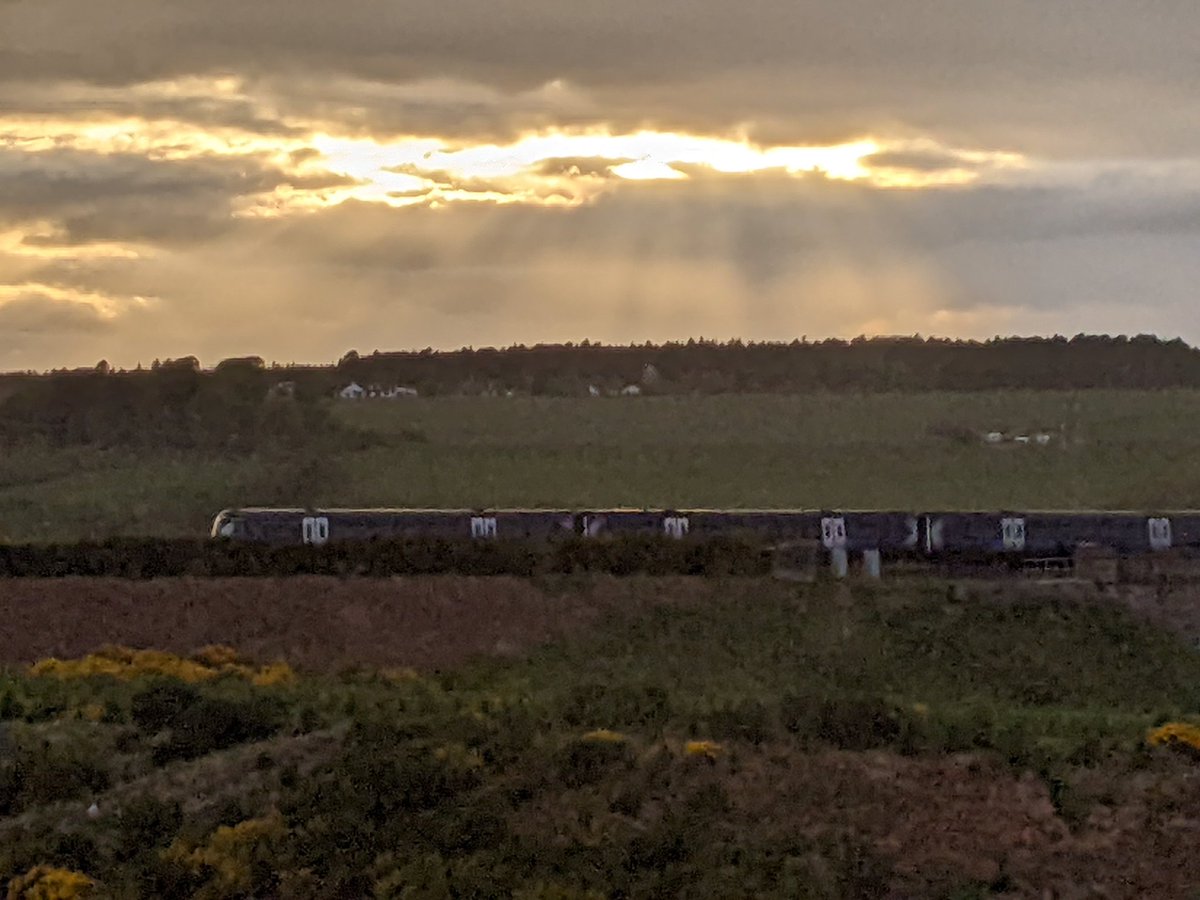 neilmapes's tweet photo. #Trainspotting #Triptich at #culloden viaduct. You might like these @AlexHynes @ScotRail https://t.co/5GoNwKtYPD