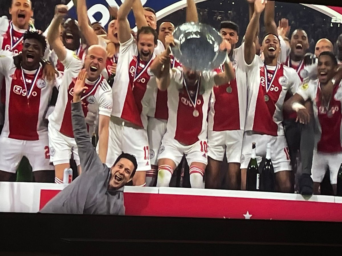 gabrivgl's tweet photo. Kampioenen ❌❌❌ https://t.co/4uP9ZNUbIu