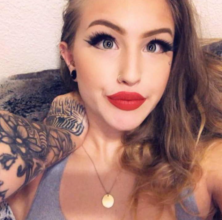MandineedsAlpha's tweet photo. Today is relax day. Hanging out in my apartment. No drama, no responsibility, no noisy people. Just me although the one thing I do miss is a big black cock to suck on. I guess tomorrow will be slut day. I'll keep you posted. https://t.co/2YFqD2qdHC