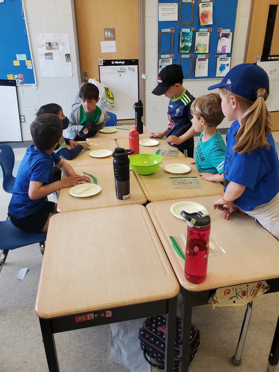 burkeeli's tweet photo. LOTS of #nobakebaking success today for our Spark Joy Mental Health and Wellbeing Day @whitby_shores
Don't forget the PM sessions just started! Get on over there https://t.co/ZguqZkWvNn