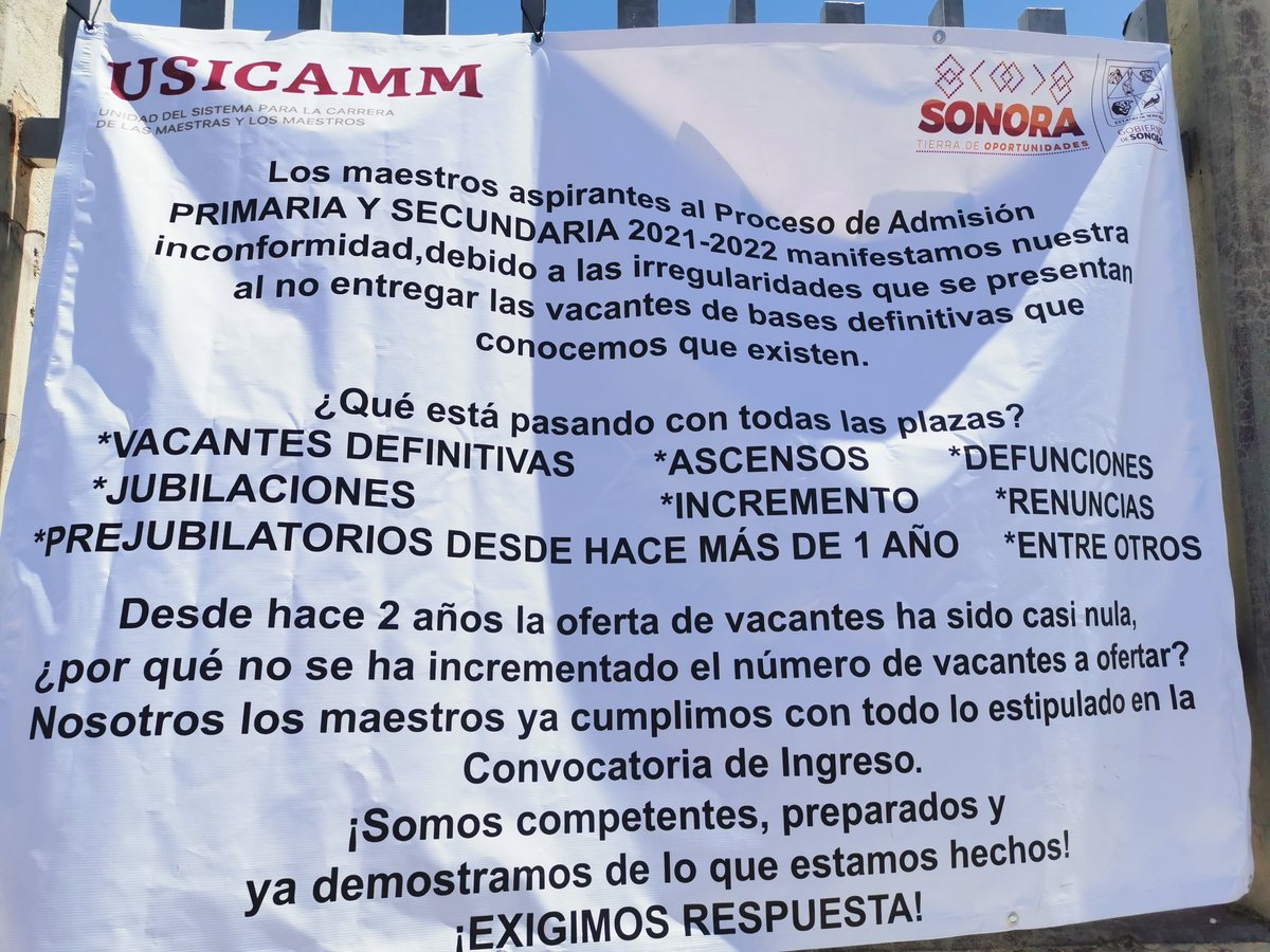 aramssoromo's tweet photo. No hay plazas, que novedad 😶 @AlfonsoDurazo @AaronGragedaB 
@lopezobrador_ https://t.co/qEO3H6xMok