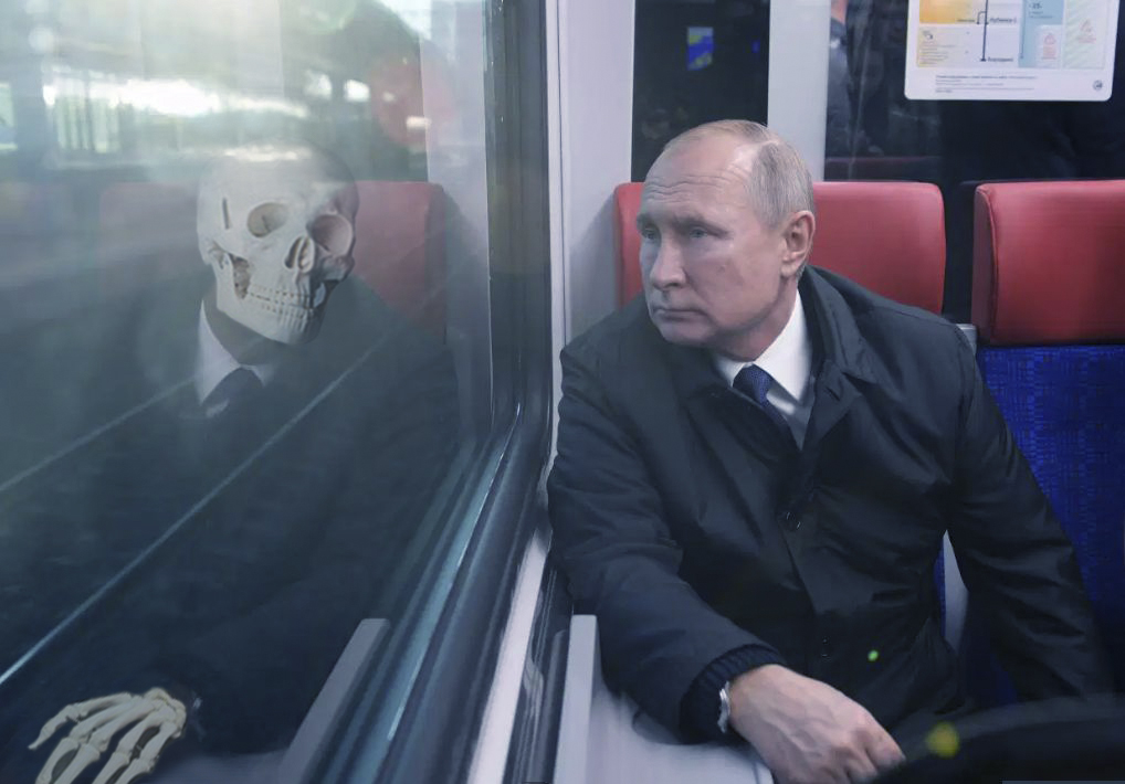 ashermaze's tweet photo. Putin unwell? Hopefully not long to the terminus. #putinsick #putincancer #PutinWarCrimes https://t.co/Y8jR40GnO8
